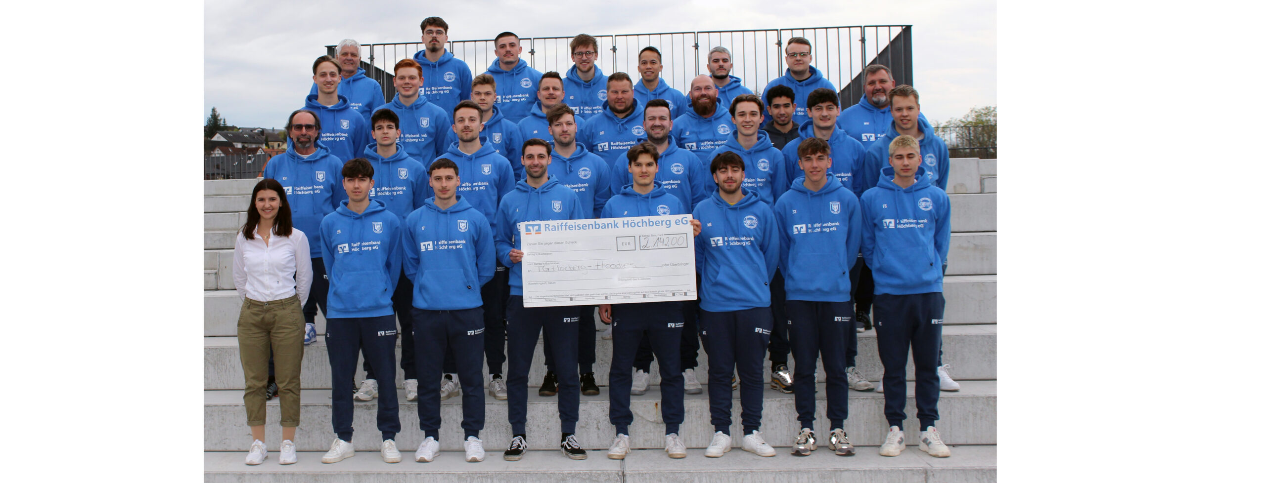 TGH sagt „Danke“ bei der Raiffeisenbank Höchberg e.G.